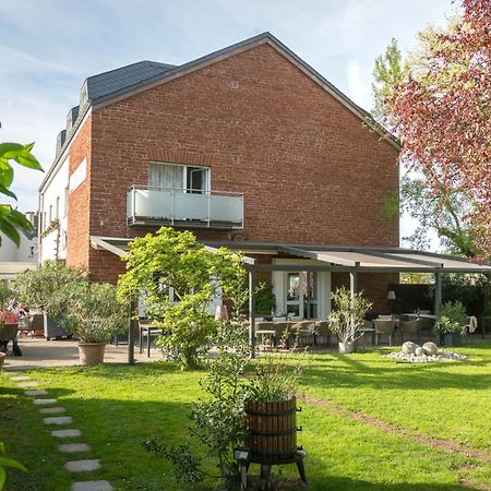 Weinhotel Ayler Kupp エクステリア 写真