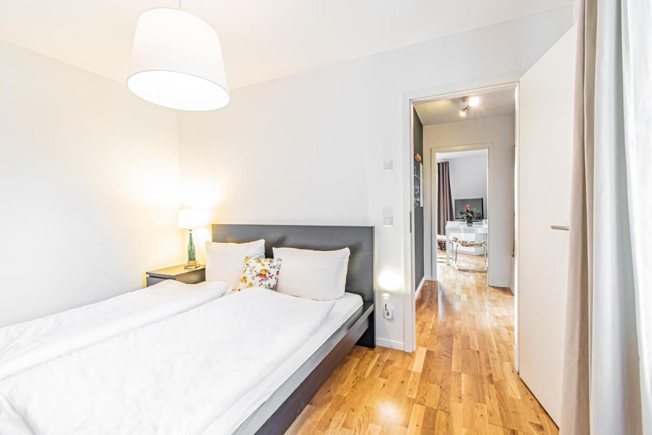 Weinhotel Ayler Kupp エクステリア 写真